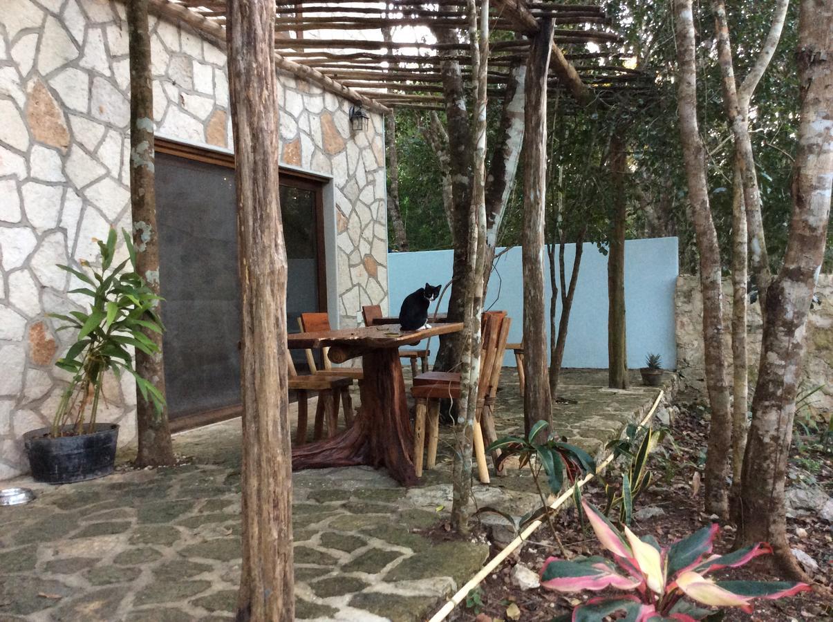 Escarabajo Rojo Bed & Breakfast ตูลุม ภายนอก รูปภาพ